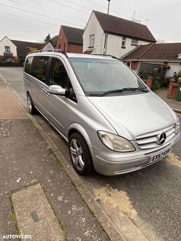 Gri Utilizat 2007 Mercedes Viano Monovolum | 4.800 EUR - Imagine 1/4