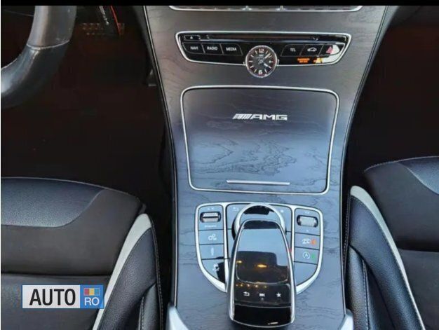 Gri Utilizat 2017 Mercedes C63 AMG AMG Cabrio | 43.000 EUR - Imagine 1/4