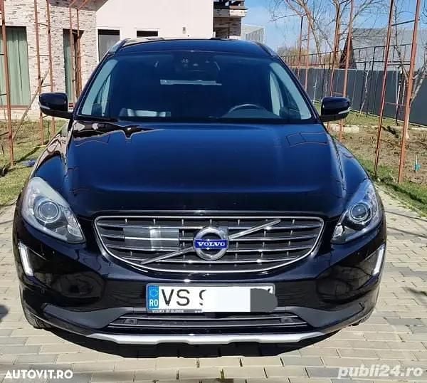 Negru Utilizat 2016 Volvo XC60 SUV | 15.000 EUR (Puțin scump) - Imagine 1/4