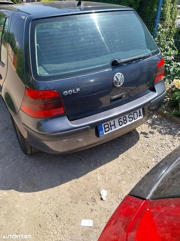Gri Utilizat 2001 VW Golf IV Break | 1.000 EUR (Preț bun) - Imagine 1/4