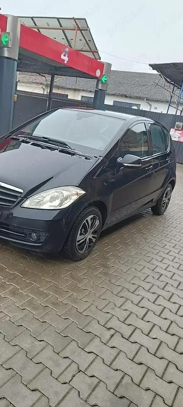 Second-hand Mercedes A150 90 CP (66 kW) 2010 Berlinǎ
