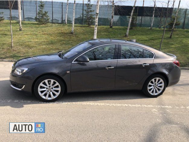 Second-hand Opel Insignia 170 CP (125 kW) 2017 Gri metalizat Hatchback