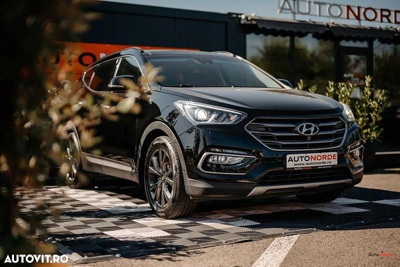 Culoarenegru Utilizat 2017 Hyundai Santa Fe SUV | 20.880 EUR (Preț OK) - Imagine 1/4