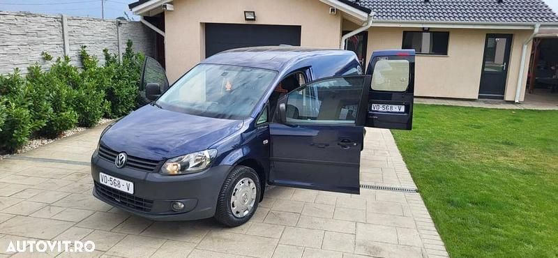 Culoarealte culori Utilizat 2014 VW Caddy Monovolum | 5.499 EUR (Super Preț) - Imagine 1/4