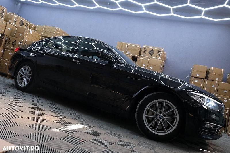 Second-hand BMW 530 M Sport 252 CP (185 kW) 2017 Culoarenegru Berlinǎ