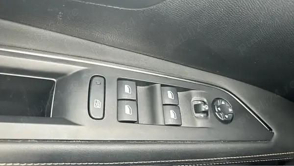 Second-hand Peugeot 3008 GT 225 CP (165 kW) 2021 Maro SUV