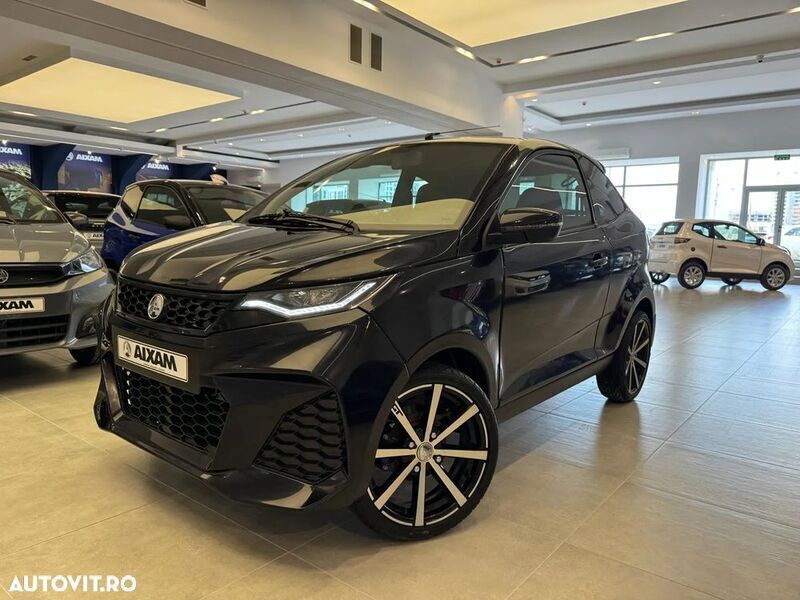 Alb Nouă 2024 Aixam Coupe Coupe | 19.275 EUR - Imagine 1/4