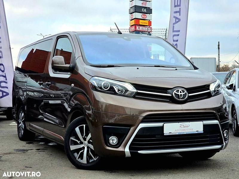 Second-hand Toyota Proace 177 CP (130 kW) 2024 Culoaremaro Monovolum