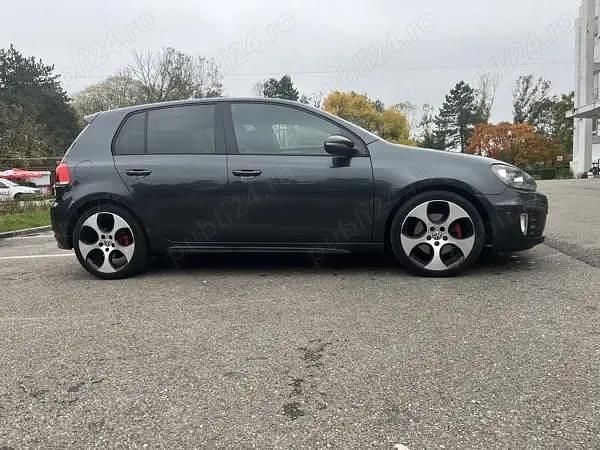 Second-hand VW Golf VI GTI 211 CP (155 kW) 2012 Alte culori Hatchback