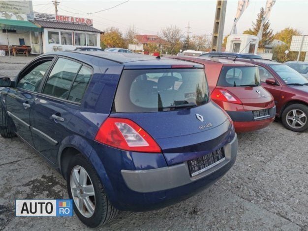 Albastru Utilizat 2003 Renault Mégane II Berlinǎ | 1.499 EUR (Preț OK) - Imagine 1/4