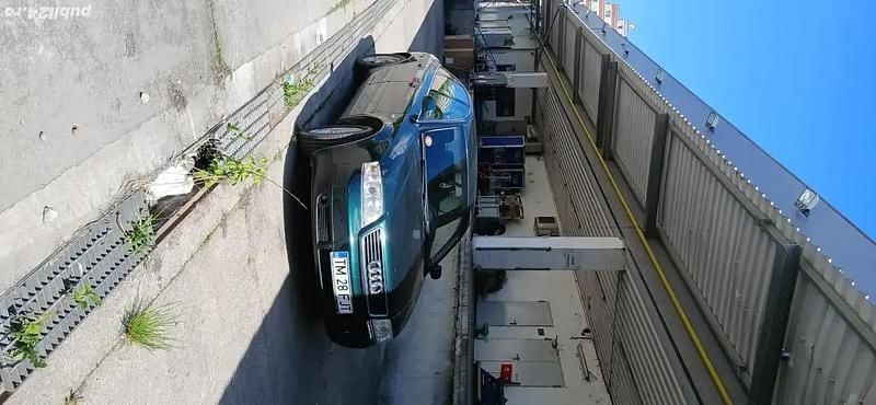 Second-hand Audi A6 110 CP (80 kW) 1998 Verde Berlinǎ