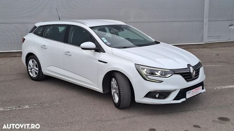 Alb Utilizat 2019 Renault Mégane GrandTour LIMITED Break | 8.990 EUR (Preț bun) - Imagine 1/4