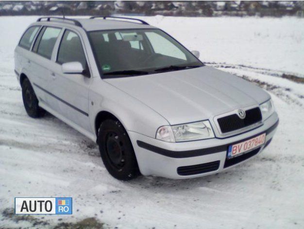 Second-hand Skoda Octavia 102 CP (75 kW) 2009 Gri Break