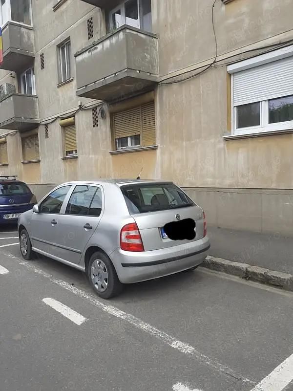 Second-hand Skoda Fabia 2006 Gri Berlinǎ