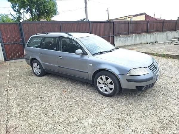 Second-hand 2002 VW Passat Break | 1.400 EUR (Preț bun) - Imagine 1/4