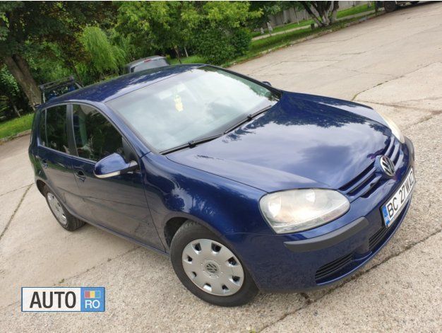 Albastru marin Utilizat 2004 VW Golf IV Hatchback | 2.550 EUR (Scump) - Imagine 1/3