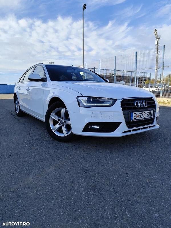 Culoarealb Utilizat 2013 Audi A4 Break | 6.799 EUR (Preț bun) - Imagine 1/4