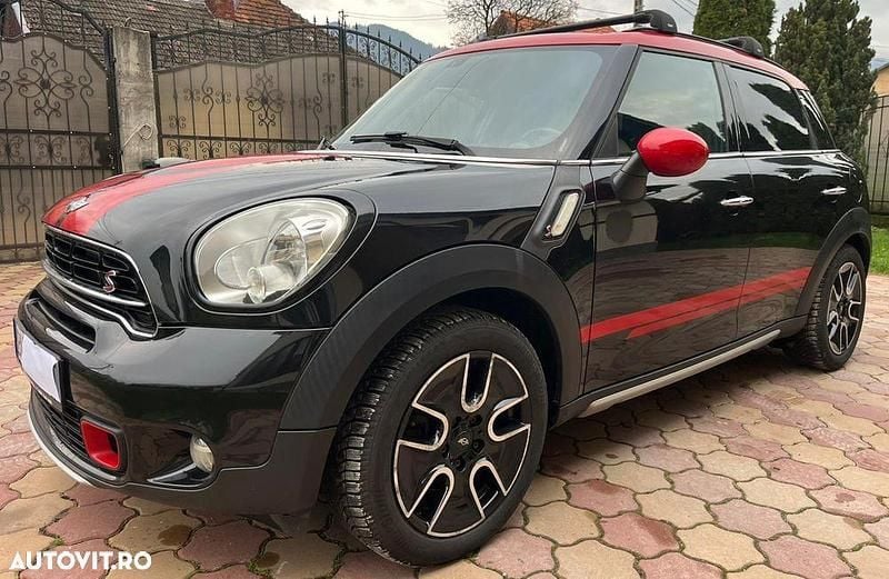 Second-hand Mini Countryman 143 CP (105 kW) 2015 Culoarenegru SUV
