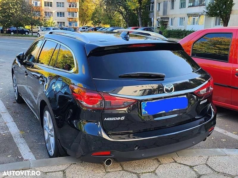 Culoarenegru Utilizat 2013 Mazda 6 Berlinǎ | 6.850 EUR - Imagine 1/4