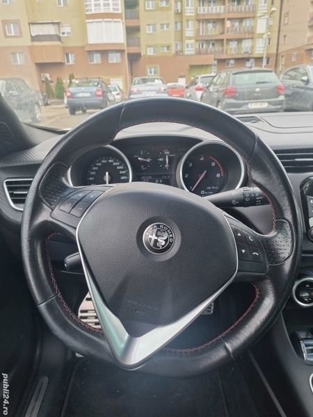 Second-hand Alfa Romeo Giulietta 150 CP (110 kW) 2017 Hatchback