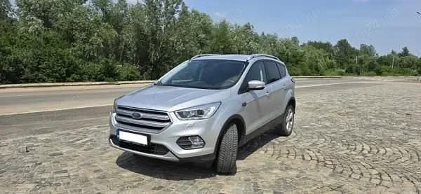Utilizat 2018 Ford Kuga SUV | 9.500 EUR (Super Preț) - Imagine 1/4