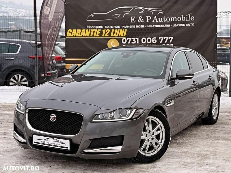 Second-hand Jaguar XF R-Sport 163 CP (119 kW) 2016 Culoaregri Berlinǎ