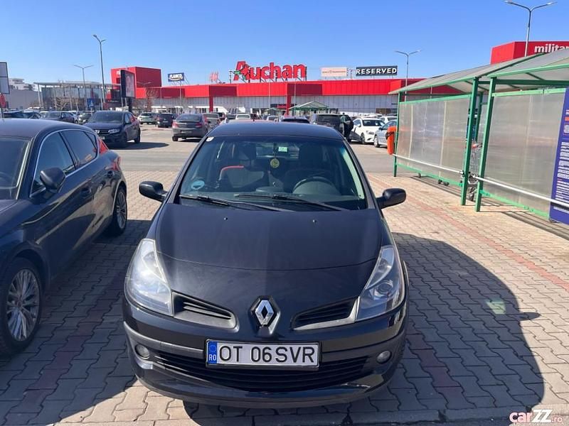 Negru Utilizat 2008 Renault Clio III Hatchback | 1.700 EUR - Imagine 1/4