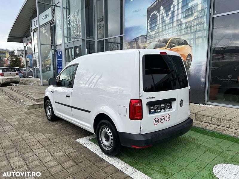 Second-hand VW Caddy 75 CP (55 kW) 2020 Culoarealb Monovolum