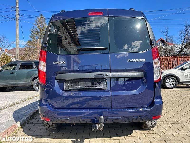 Second-hand Dacia Dokker Lauréate 90 CP (66 kW) 2016 Culoarealbastru Monovolum