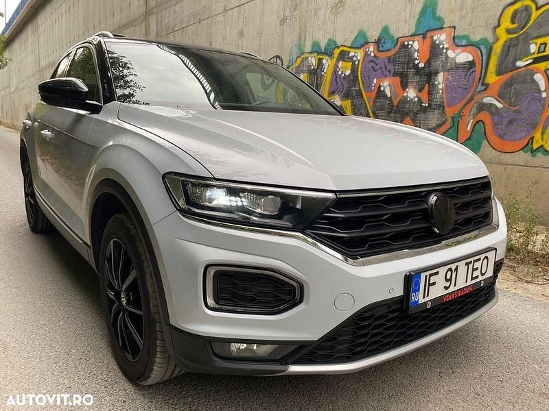 Culoarealb Utilizat 2020 VW T-Roc Sport SUV | 22.250 EUR - Imagine 1/4