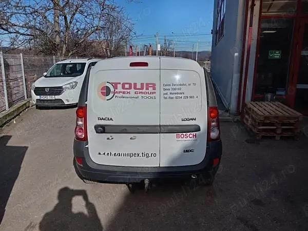 Second-hand Dacia Logan 90 CP (66 kW) 2012 Alb Van