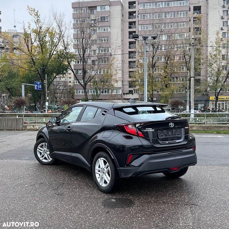 Second-hand Toyota C-HR Business Edition 122 CP (89 kW) 2021 Culoarenegru SUV
