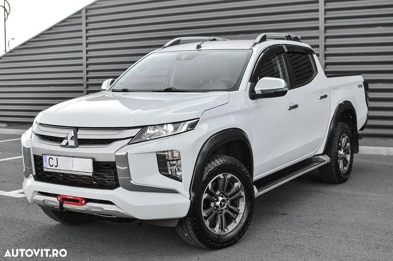 Culoarealb Utilizat 2020 Mitsubishi L200 Spirit Pickup | 20.950 EUR (Preț OK) - Imagine 1/4