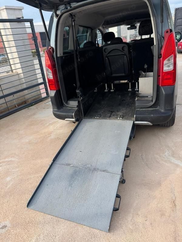 Utilizat 2011 Peugeot Partner Monovolum | 9.000 EUR - Imagine 1/4