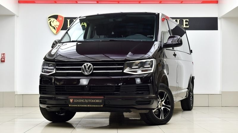 Violet Utilizat 2016 VW Caravelle Highline Monovolum | 19.990 EUR (Preț OK) - Imagine 1/4