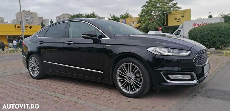 Negru Utilizat 2018 Ford Mondeo Vignale Berlinǎ | 17.200 EUR (Scump) - Imagine 1/4