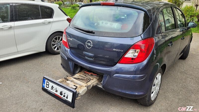 Second-hand Opel Corsa 60 CP (44 kW) 2009 Gri Hatchback