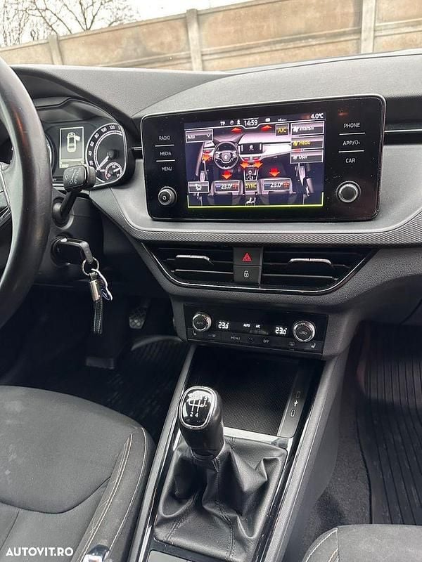 Second-hand Skoda Scala Ambition 95 CP (69 kW) 2021 Culoarealb Hatchback