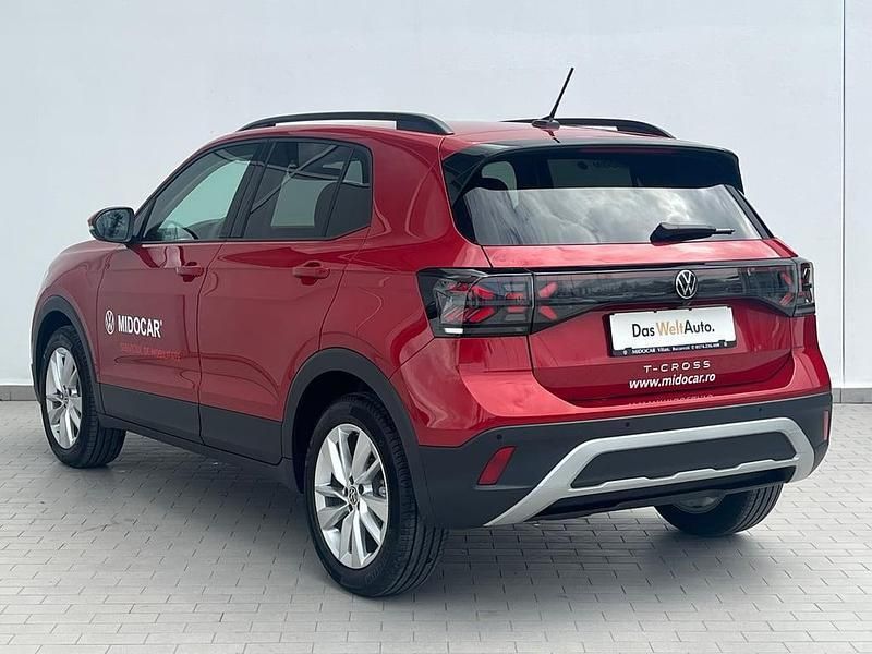 Second-hand VW T-Cross Life 115 CP (84 kW) 2025 Rosu mediu  normal SUV