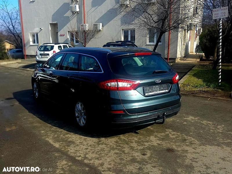Second-hand Ford Mondeo Trend 150 CP (110 kW) 2018 Culoareverde Break