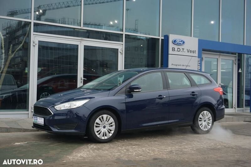 Albastru Utilizat 2016 Ford Focus Break | 8.390 EUR (Preț OK) - Imagine 1/4