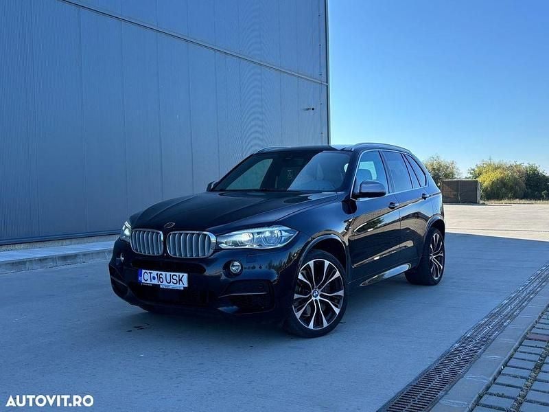 Culoarenegru Utilizat 2017 BMW X5 M SUV | 26.900 EUR (Preț bun) - Imagine 1/4