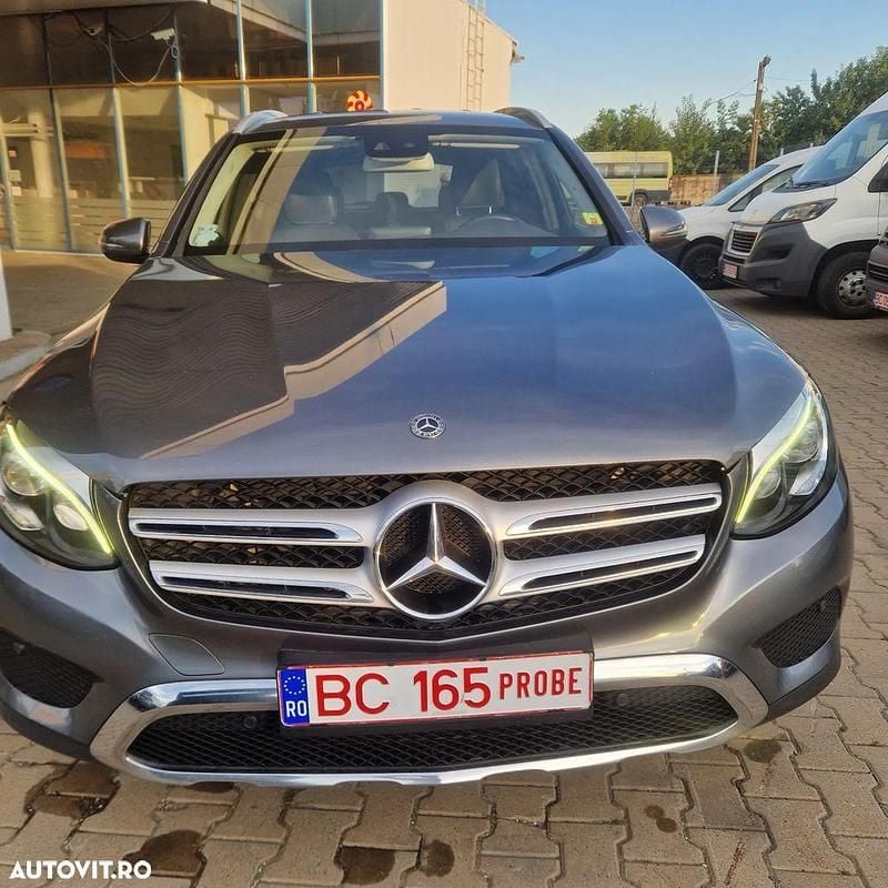 Culoaregri Utilizat 2017 Mercedes GLC220 AMG line SUV | 21.390 EUR (Preț OK) - Imagine 1/4