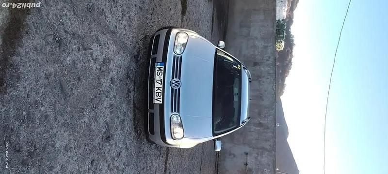 Gri Utilizat 2003 VW Golf IV Berlinǎ | 1.200 EUR (Preț bun) - Imagine 1/4