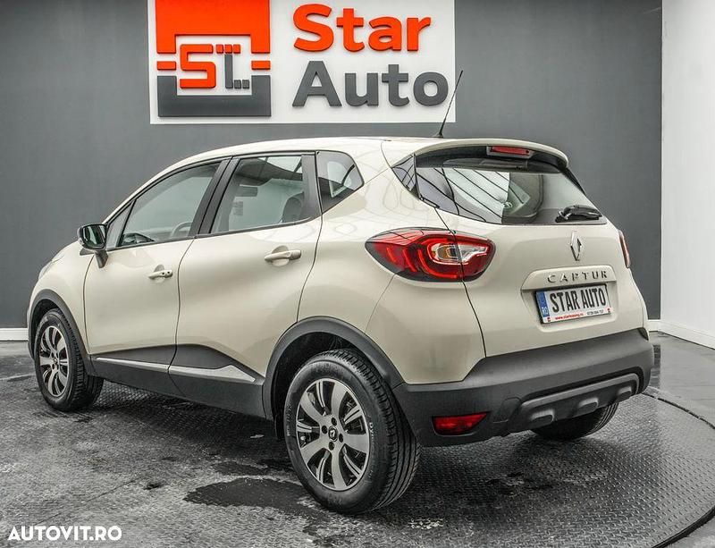 Second-hand Renault Captur Business 115 CP (84 kW) 2020 Culoarebej SUV