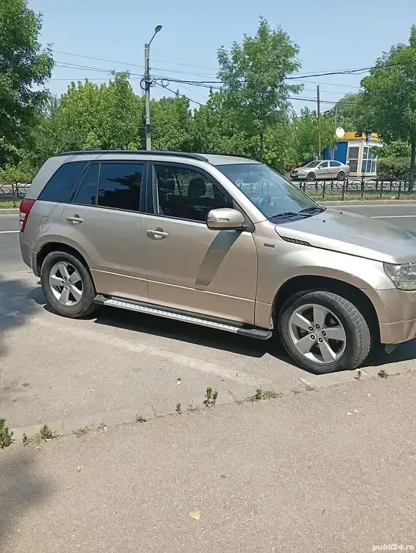 Utilizat 2012 Suzuki Grand Vitara SUV | 6.000 EUR - Imagine 1/4