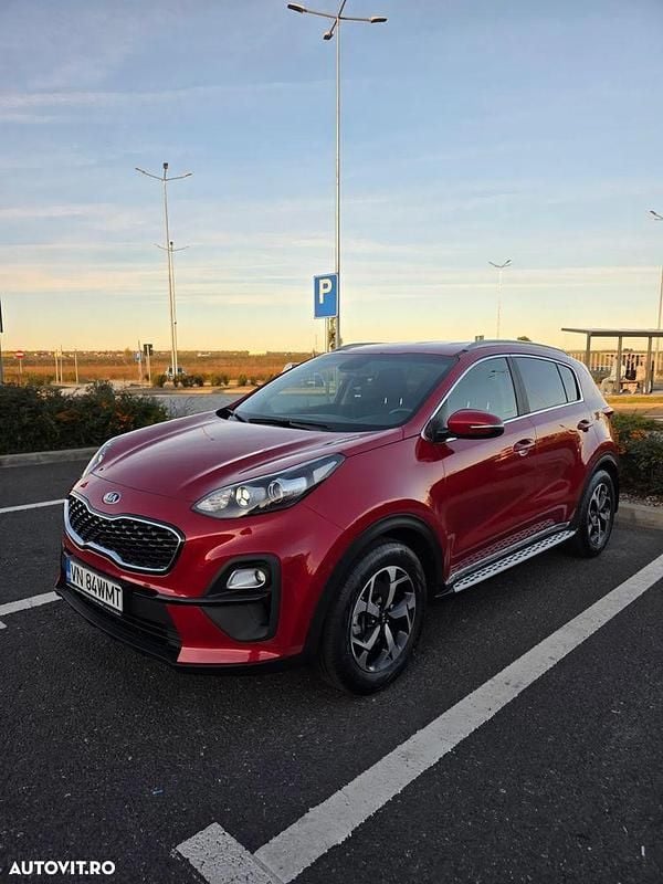 Culoarerosu Utilizat 2021 Kia Sportage Style SUV | 21.000 EUR (Preț OK) - Imagine 1/4