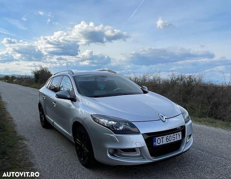 Culoaregri Utilizat 2012 Renault Mégane GrandTour Break | 6.250 EUR (Scump) - Imagine 1/4