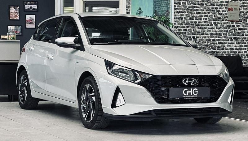 Utilizat 2023 Hyundai i20 Trend | 16.987 EUR (Preț OK) - Imagine 1/1
