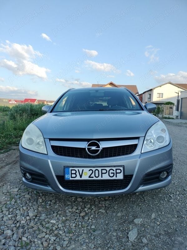 Second-hand 2008 Opel Vectra Break | 1.950 EUR (Puțin scump) - Imagine 1/4